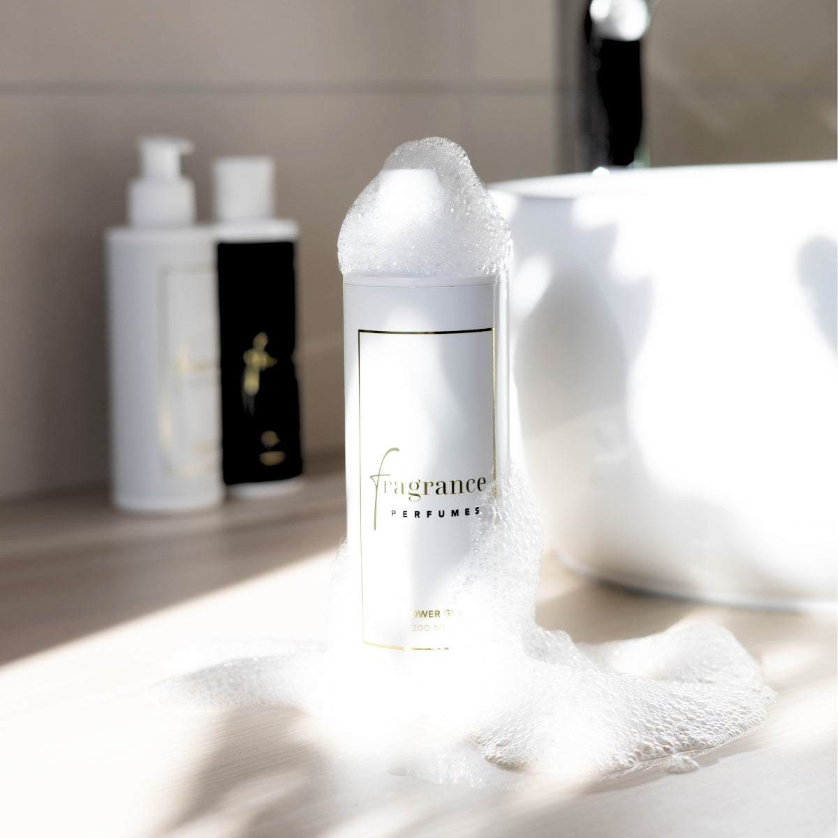 Navdihnjen po Carolina Herrera Good Girl - Komplet za Telo